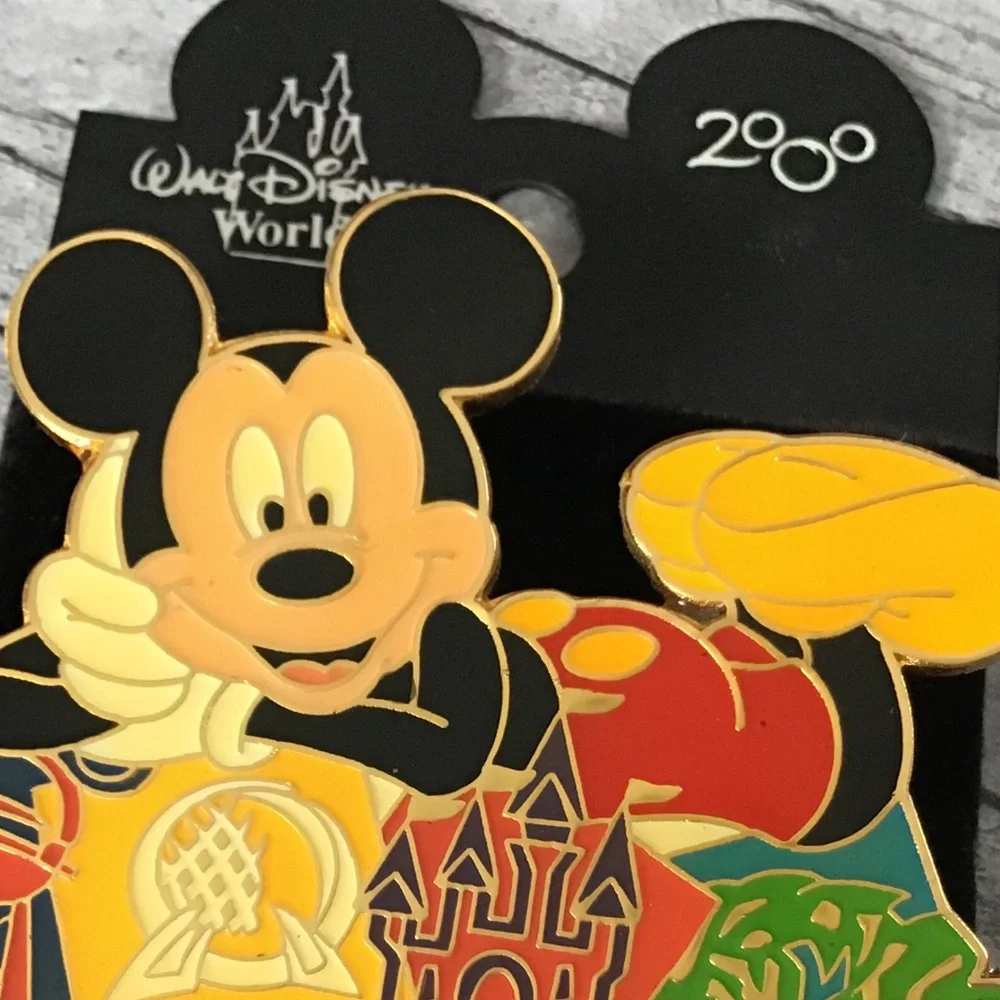 Walt Disney World 4 Parks Vintage 2000 Pin Retired Epcot Magic Kingdom